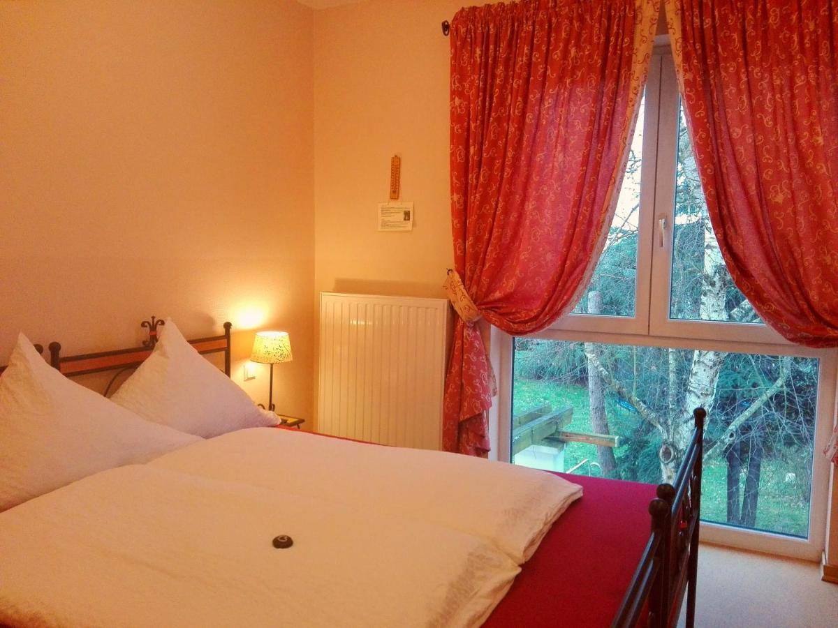 Mediterran Hotel Juwel Karlstein am Main Eksteriør bilde