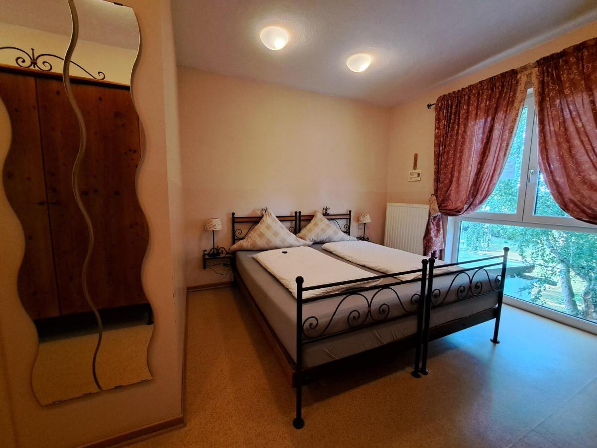 Mediterran Hotel Juwel Karlstein am Main Eksteriør bilde